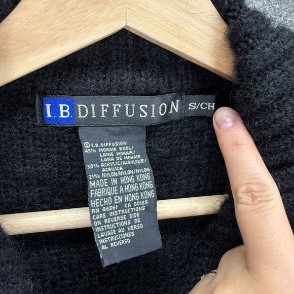 I.B. Diffusion Cardigan Women S Small Black Geometric Knit Wool Button Collared - Picture 3 of 6